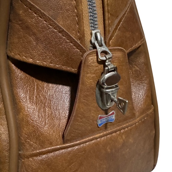 AMERICAN TOURISTER • Vintage Camel Leather Carry-On Bag Luggage Overnight - Picture 11 of 13